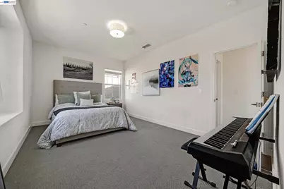 1710 Flora Way, Tracy, CA 95376 - Photo 19