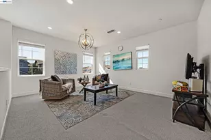 1710 Flora Way, Tracy, CA 95376 - Photo 15