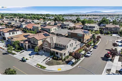 1710 Flora Way, Tracy, CA 95376 - Photo 29