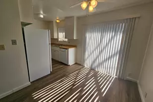 5570 Mountain View, Redding, CA 96003 - Photo 11