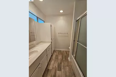 5570 Mountain View, Redding, CA 96003 - Photo 31