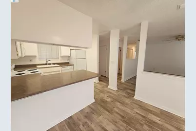 5570 Mountain View, Redding, CA 96003 - Photo 29