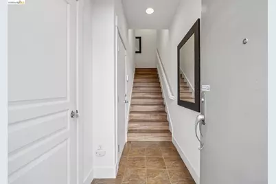 1143 66th St, Oakland, CA 94608 - Photo 5