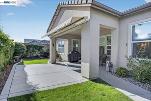 1560 Empire, Lodi, CA 95242 - Photo 29