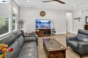 1560 Empire, Lodi, CA 95242 - Photo 13