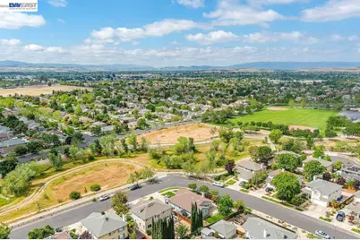 6418 Tiffany Cmn, Livermore, CA 94551 - Photo 39