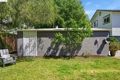 1627 62nd Street, Berkeley, CA 94703 - Photo 43
