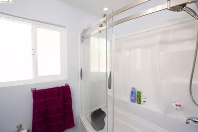 1004 Thomas Ct, Antioch, CA 94509 - Photo 23