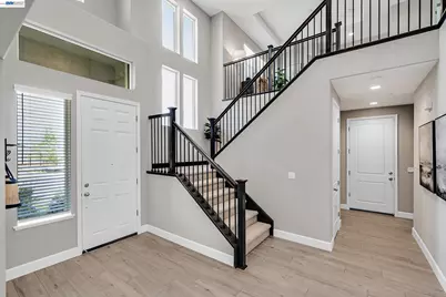 271 Eagle Nest Dr, Oakley, CA 94561 - Photo 25