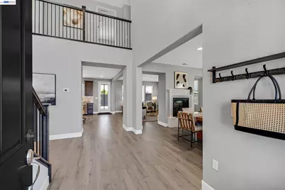 271 Eagle Nest Dr, Oakley, CA 94561 - Photo 5