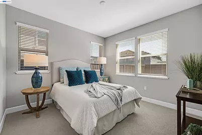 271 Eagle Nest Dr, Oakley, CA 94561 - Photo 19