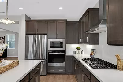 271 Eagle Nest Dr, Oakley, CA 94561 - Photo 15