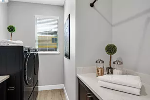 271 Eagle Nest Dr, Oakley, CA 94561 - Photo 23