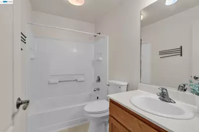 10863 Packard St #157, Oakland, CA 94603 - Photo 27