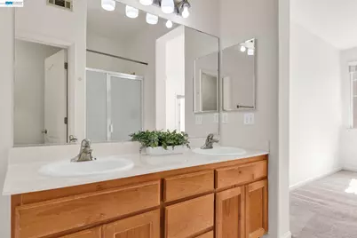 10863 Packard St #157, Oakland, CA 94603 - Photo 19