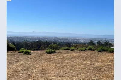 14381 Skyline Blvd, Oakland, CA 94619 - Photo 11