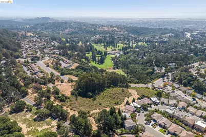 14381 Skyline Blvd, Oakland, CA 94619 - Photo 33