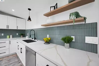 27830 Miami Ave, Hayward, CA 94545 - Photo 13