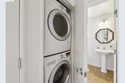 23 City Limits Cir, Emeryville, CA 94608 - Photo 15