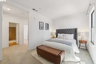 23 City Limits Cir, Emeryville, CA 94608 - Photo 23