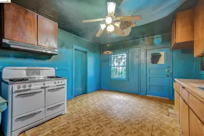 1707 78th Ave, Oakland, CA 94621 - Photo 21