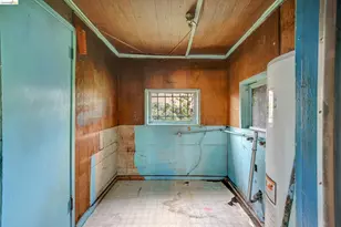 1707 78th Ave, Oakland, CA 94621 - Photo 25