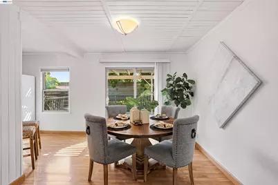 1029 Esther Dr, Pleasant Hill, CA 94523 - Photo 5