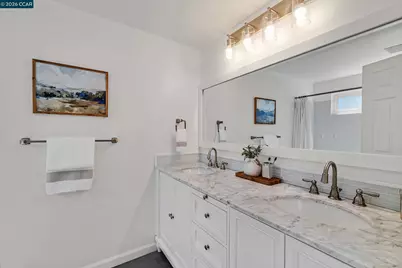 692 Silver Lake Dr, Danville, CA 94526 - Photo 35