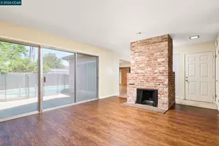 7016 Uranus Pkwy, Sacramento, CA 95823 - Photo 5