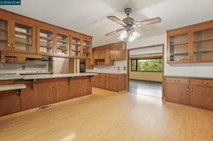 31 Oak Knoll Loop, Walnut Creek, CA 94596 - Photo 9