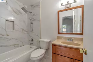 2538 16th St, Oakland, CA 94601 - Photo 27