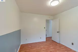 2538 16th St, Oakland, CA 94601 - Photo 17