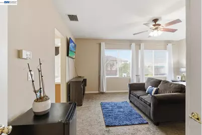 2076 Captalpa, Antioch, CA 94509 - Photo 25