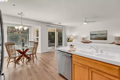 1124 Jonagold Way, Brentwood, CA 94513 - Photo 7