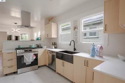 318 Pine St, Stockton, CA 95204 - Photo 15