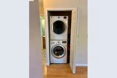 1520 Schenone Ct #2, Concord, CA 94521 - Photo 7