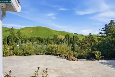 91 Shuey Dr, Moraga, CA 94556 - Photo 25