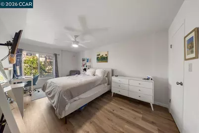 330 Vernon St #207, Oakland, CA 94610 - Photo 11