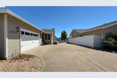 4839 Cabrillo Pt, Discovery Bay, CA 94505 - Photo 5