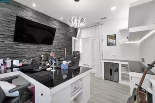 621 Black Oak Way, Antioch, CA 94509 - Photo 25