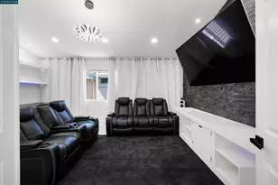 621 Black Oak Way, Antioch, CA 94509 - Photo 39