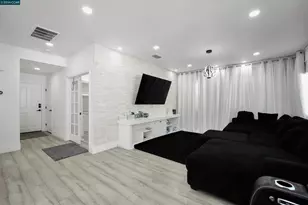 621 Black Oak Way, Antioch, CA 94509 - Photo 23