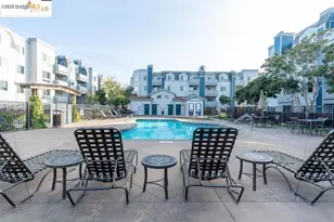 6400 Christie Ave, Emeryville, CA 94608 - Photo 23