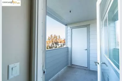 6400 Christie Ave #3213, Emeryville, CA 94608 - Photo 11