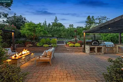 31 Ivy Dr, Orinda, CA 94563 - Photo 49