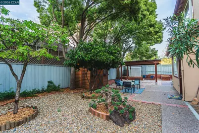 7592 Meadow Ct, Dublin, CA 94568 - Photo 31