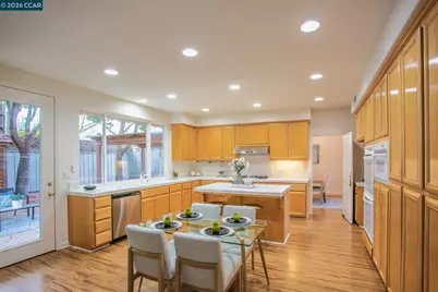 7592 Meadow Ct, Dublin, CA 94568 - Photo 11