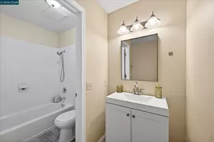 1065 Mohr Ln, Concord, CA 94518 - Photo 19