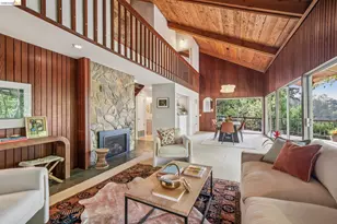 2835 Morley Dr, Oakland, CA 94611 - Photo 1