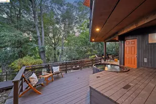 2835 Morley Dr, Oakland, CA 94611 - Photo 47